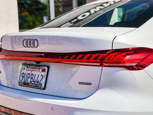 Used 2025 Audi A5 2.0T Premium w/ Convenience Package image 9