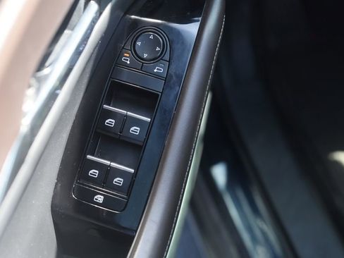 Used 2021 MAZDA CX-30 AWD 2.5 S w/ Premium Package image 28