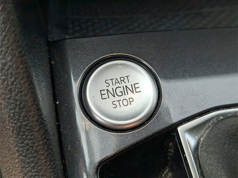 Used 2022 Volkswagen Tiguan SEL R-Line image 27