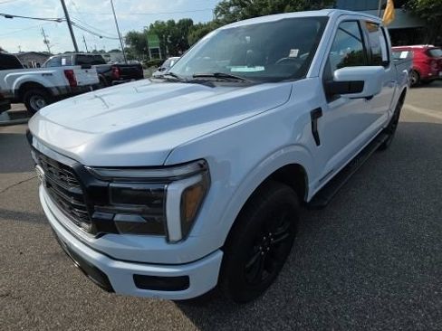 Certified 2025 Ford F150 Lariat w/ Equipment Group 501A Mid AWD/4WD image 4