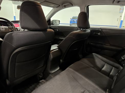 Used 2014 Honda Accord Sport image 30