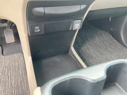 Used 2023 Honda Odyssey EX-L image 39