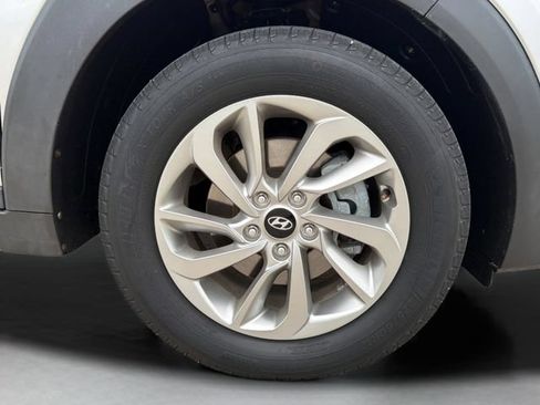 Used 2018 Hyundai Tucson SEL FWD image 9