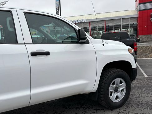 Used 2018 Toyota Tundra SR AWD/4WD image 4