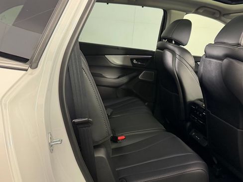 Used 2026 Acura MDX SH-AWD w/ Technology Package image 27