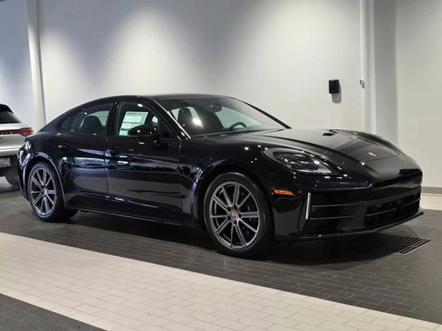 New 2026 Porsche Panamera image 9