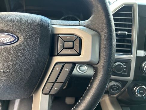 Used 2019 Ford F150 Lariat image 21