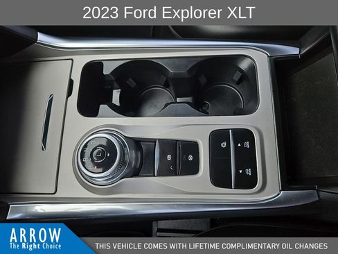 Used 2023 Ford Explorer XLT w/ Equipment Group 202A RWD image 28