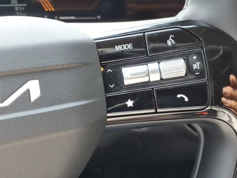 New 2026 Kia Sorento S FWD image 23