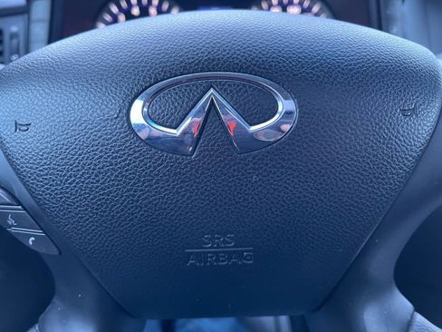 Used 2011 INFINITI M37 x w/ Premium Pkg image 19