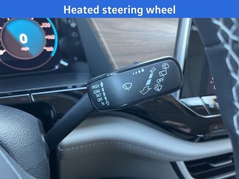 New 2026 Volkswagen Atlas SE FWD image 14