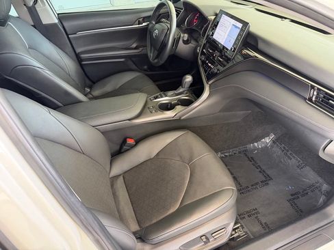 Used 2022 Toyota Camry XSE w/ Navigation Package FWD image 25