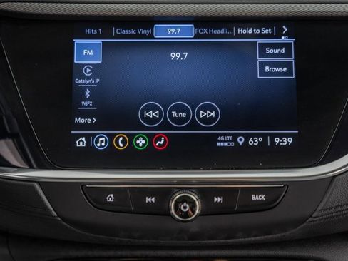 Used 2023 Buick Encore GX Essence w/ Experience Buick Package image 21