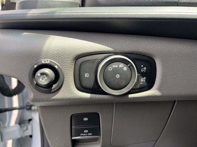 Used 2021 Ford Transit 350 XLT RWD image 10