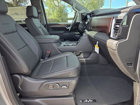 New 2026 GMC Sierra 2500 Denali w/ Denali Reserve Package image 16