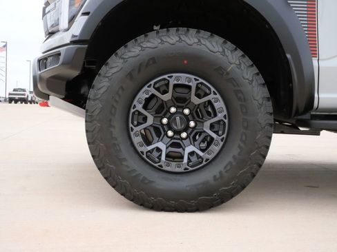 Used 2026 Ford F150 Raptor w/ Equipment Group 803A Raptor R AWD/4WD image 11