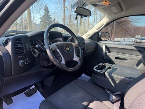Used 2013 Chevrolet Silverado 1500 LT image 26