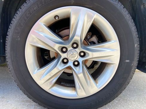 Used 2015 Toyota Highlander Limited AWD/4WD image 10