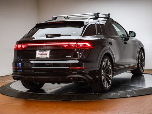 New 2026 Audi Q8 Prestige image 8