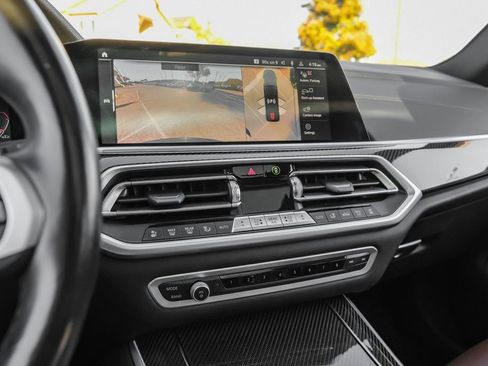 Used 2022 BMW X5 M50i w/ Executive Package image 24