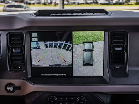 Used 2024 Ford Bronco Wildtrak AWD/4WD image 26