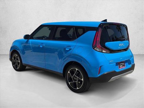 Used 2025 Kia Soul EX FWD image 8