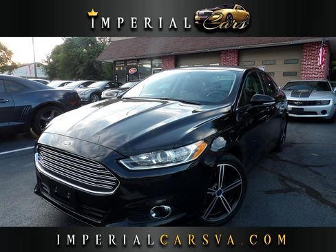 Used 2016 Ford Fusion SE w/ Equipment Group 202A image 1