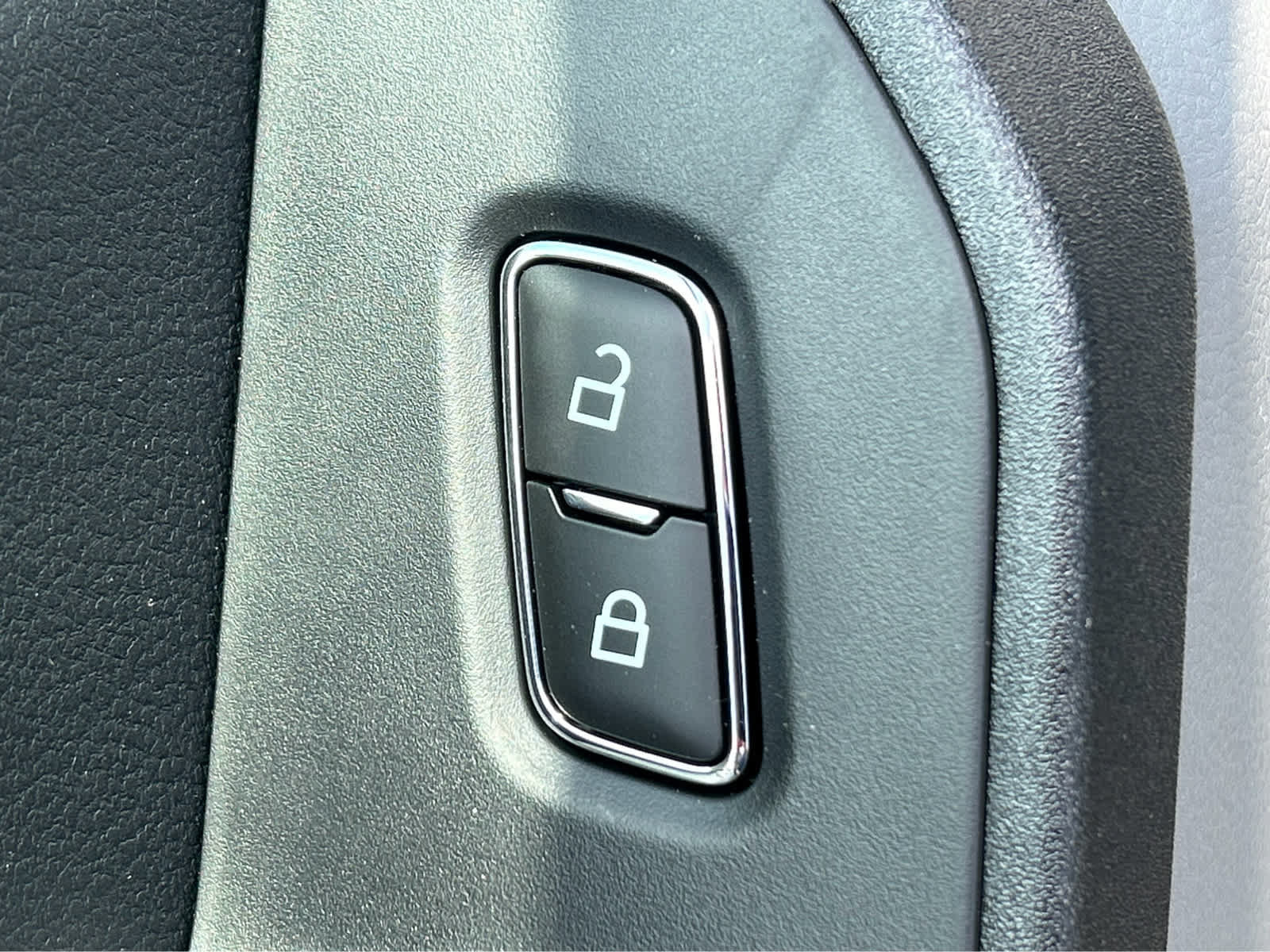 New 2025 Ford F550 4x4 Regular Cab Super Duty image 10