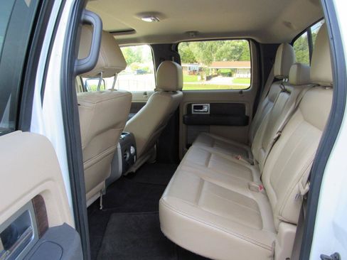 Used 2013 Ford F150 Lariat w/ Luxury Equipment Group RWD image 5