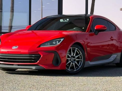 Used 2023 Subaru BRZ Premium w/ Popular Package #1 RWD image 2