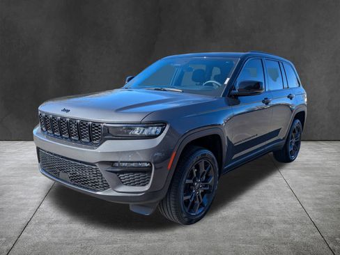 New 2025 Jeep Grand Cherokee Limited w/ Trailer Tow Package AWD/4WD image 8
