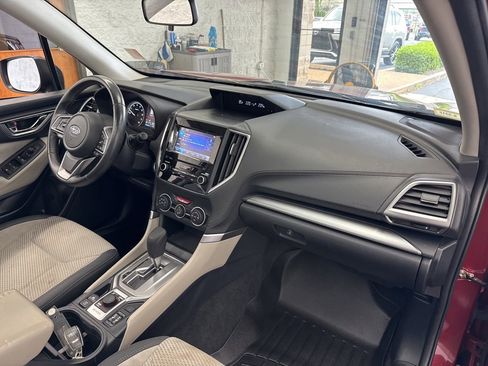 Used 2022 Subaru Forester Premium AWD/4WD image 54
