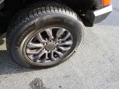 Used 2020 Ford Ranger XLT w/ Equipment Group 301A Mid image 5