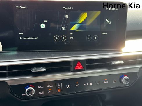 New 2025 Kia Sorento S image 15