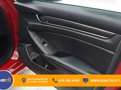 Used 2018 Honda Accord Sport image 15