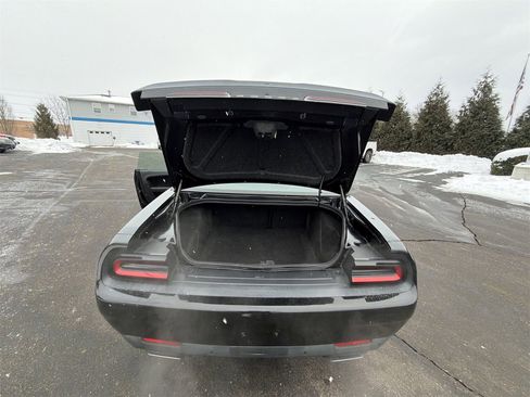 Used 2016 Dodge Challenger R/T Plus image 25