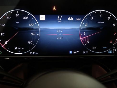 Certified 2024 Mercedes-Benz E 350 4MATIC Sedan w/ Airmatic Package image 21