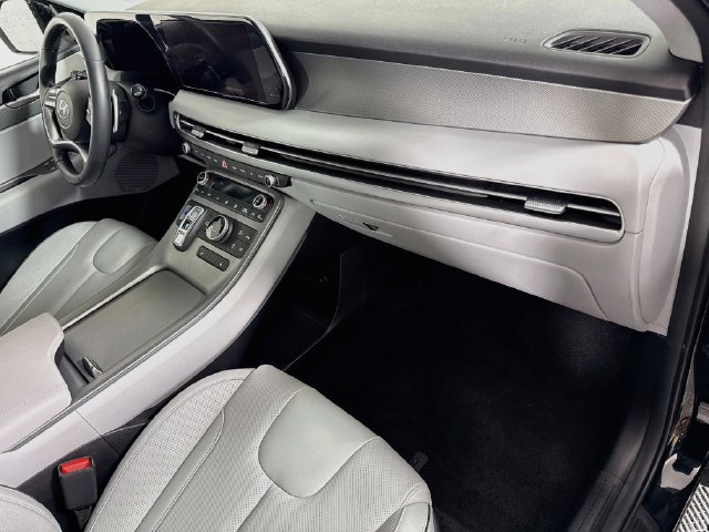 Certified 2025 Hyundai Palisade SEL AWD/4WD image 29
