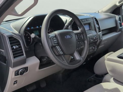 Used 2018 Ford F150 XLT image 33