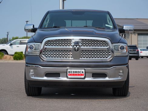 Used 2016 RAM 1500 Laramie AWD/4WD image 8