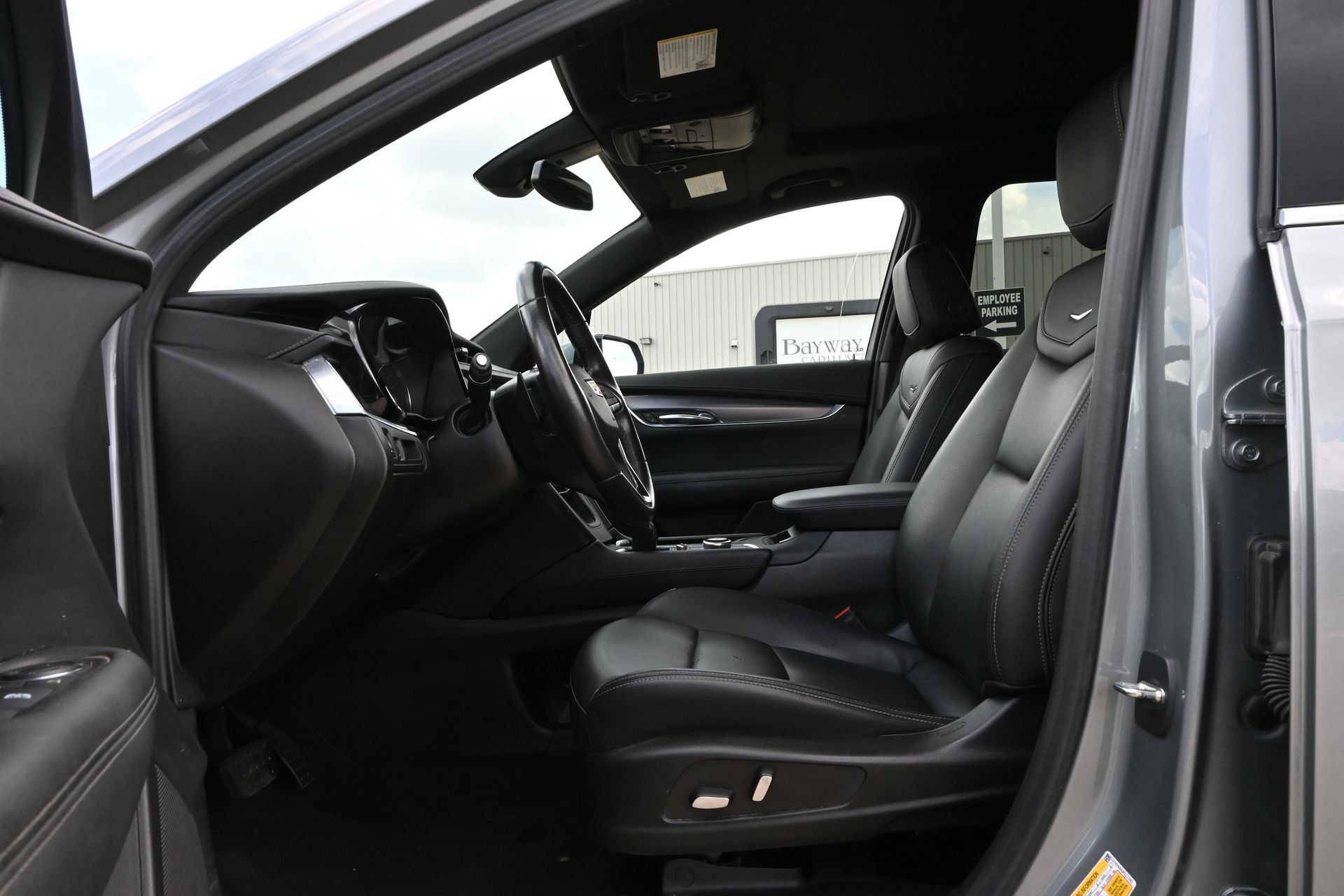 Used 2023 Cadillac XT6 Luxury FWD image 19