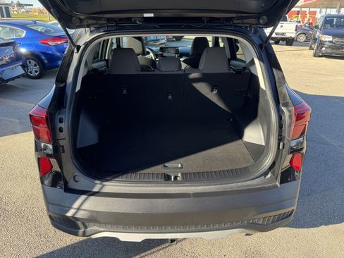 Used 2021 Kia Seltos LX image 8