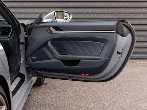 Certified 2024 Porsche 911 Carrera image 29