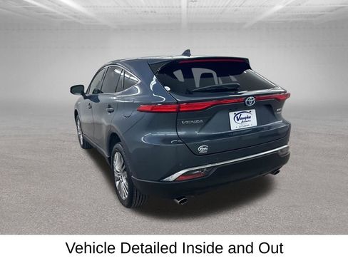 Used 2021 Toyota Venza Limited w/ Advanced Technology Package image 11