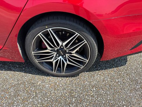 Used 2022 Kia Stinger GT2 AWD/4WD image 5