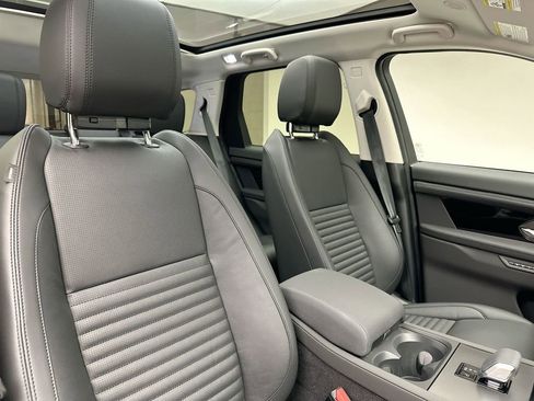 Certified 2025 Land Rover Discovery Sport S image 4