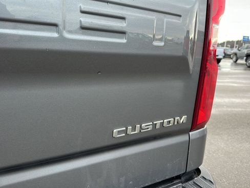 Used 2020 Chevrolet Silverado 1500 Custom w/ Custom Value Package image 6