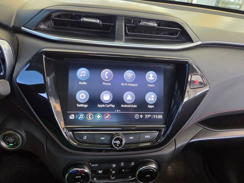 Used 2021 Chevrolet TrailBlazer RS w/ Sun and Liftgate Package image 40