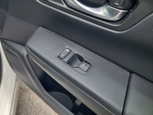 Used 2025 Honda CR-V Sport-L image 32