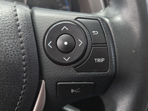 Used 2018 Toyota RAV4 Adventure AWD/4WD image 25